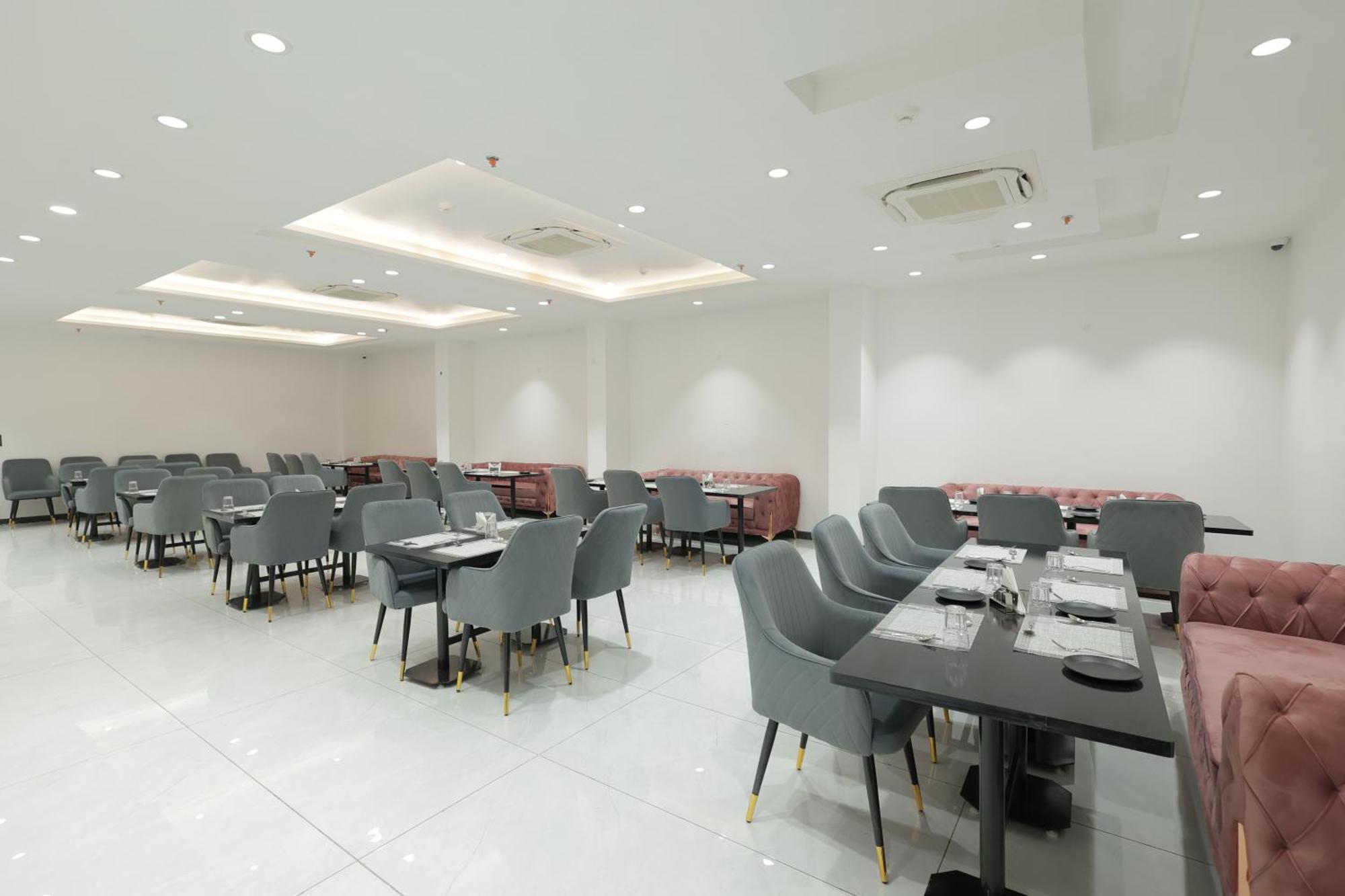 Snj Taj Grand Hotell Agra  Eksteriør bilde
